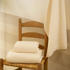 Alpha bézs fürdőlepedő