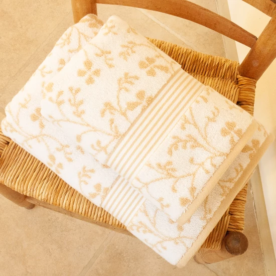 Vintage Floral karamell piperekendő