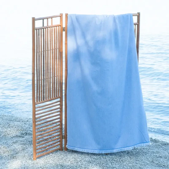 Marbella kék strandtörölköző