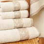 Kép 2/5 - Folium beige mintás piperekendő
