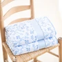 Kép 4/5 - kék virágmintás Vintage Floral törölköző